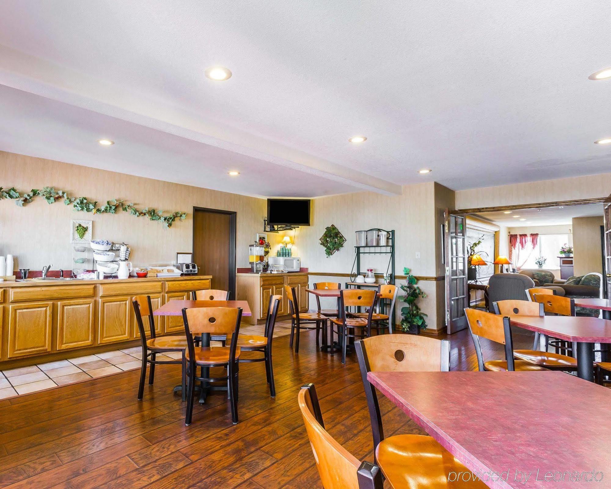 פגוסה ספרינגס West End Lodge מראה חיצוני תמונה