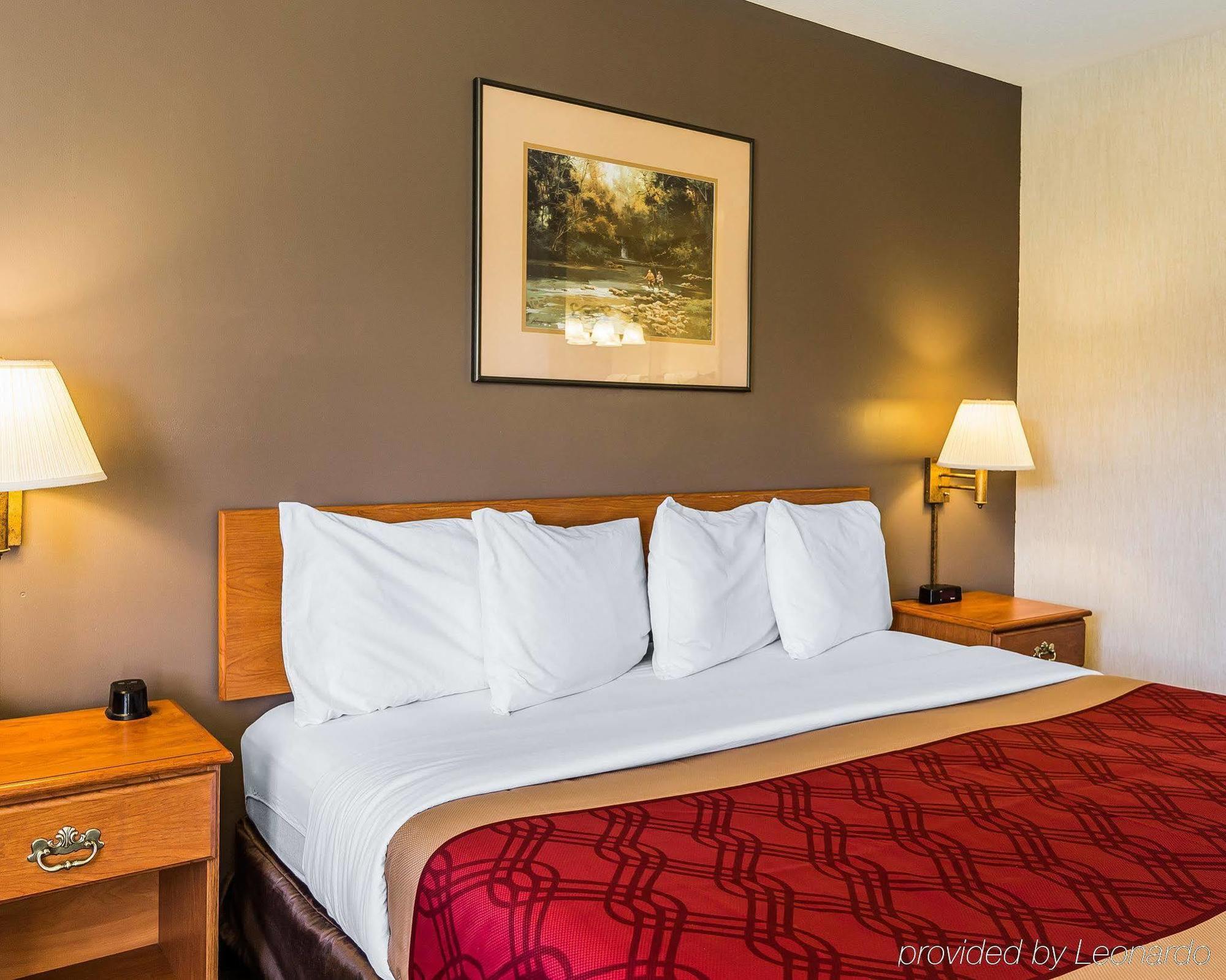 פגוסה ספרינגס West End Lodge מראה חיצוני תמונה
