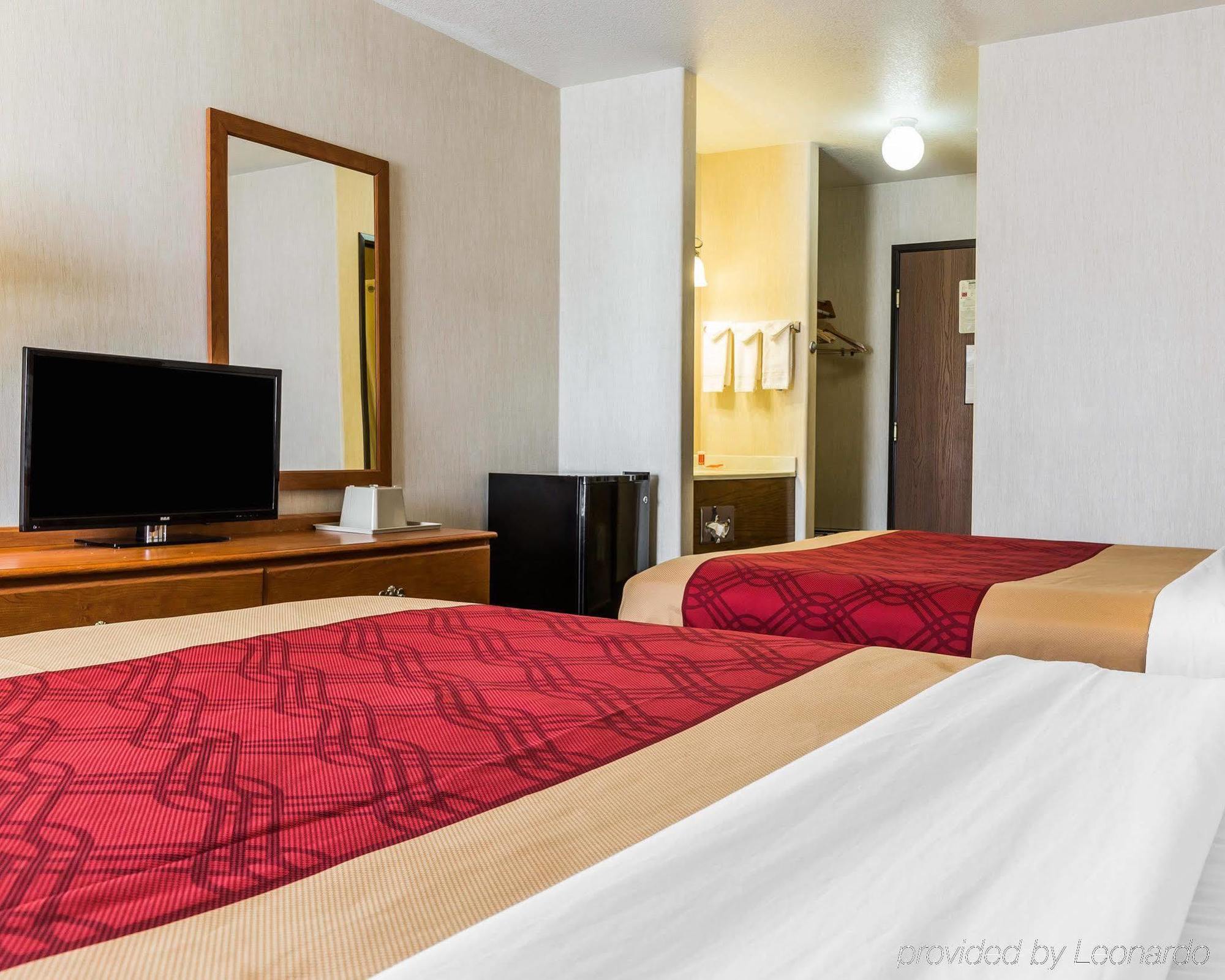 פגוסה ספרינגס West End Lodge מראה חיצוני תמונה